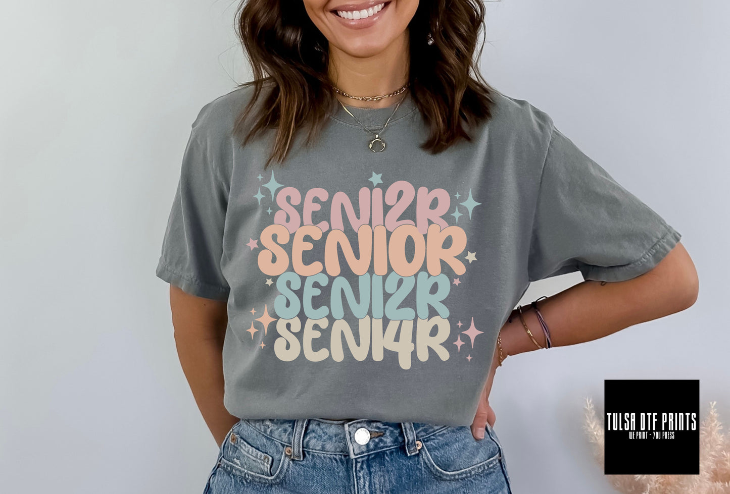 DTF SENIOR 2024 STACKED GROOVY TEXT PASTEL TRANSFER