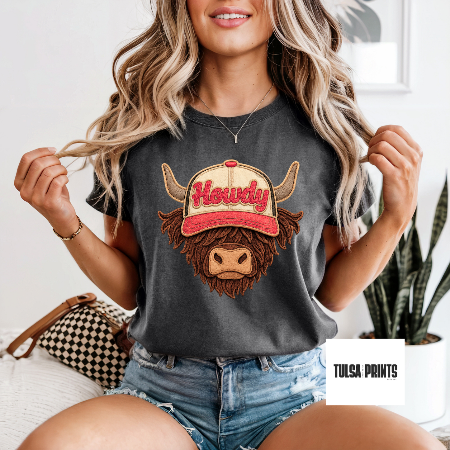 DTF HOWDY TRUCKER HAT COW TRANSFER