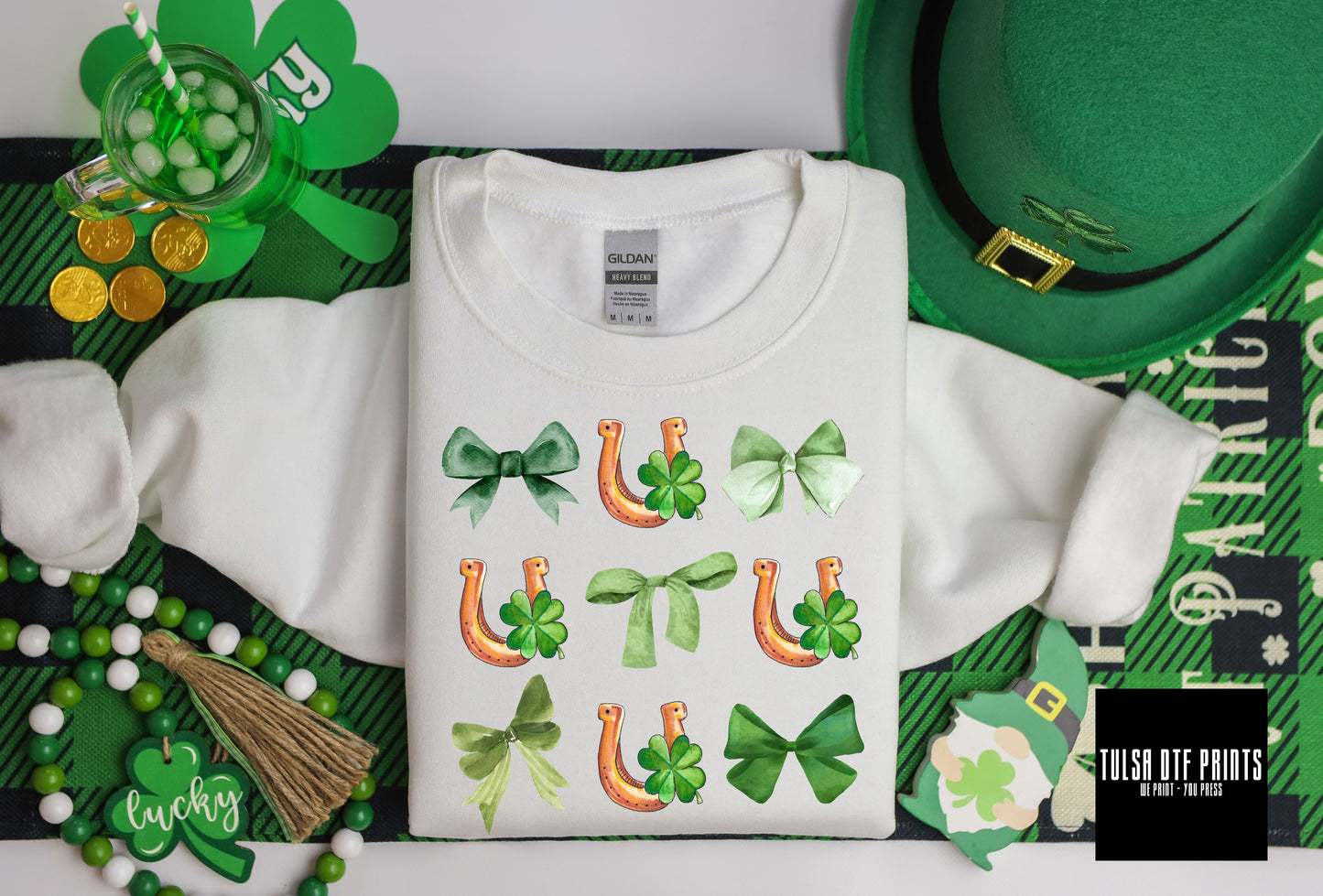 DTF LUCKY HORSE SHOE, CLOVER & BOWS TRANSFER