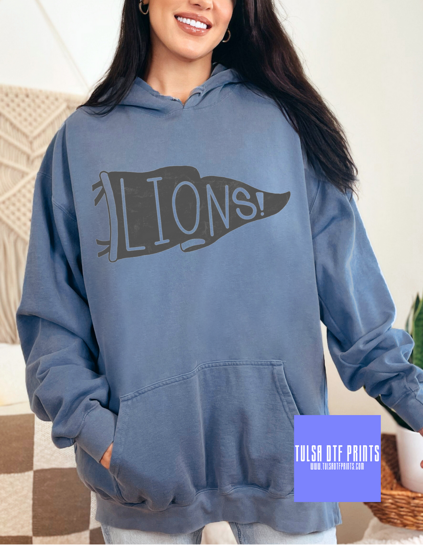 DTF LIONS FLAG TRANSFER