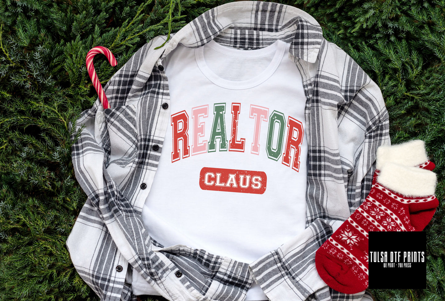 DTF REALTOR CLAUS RETRO TEXT TRANSFER