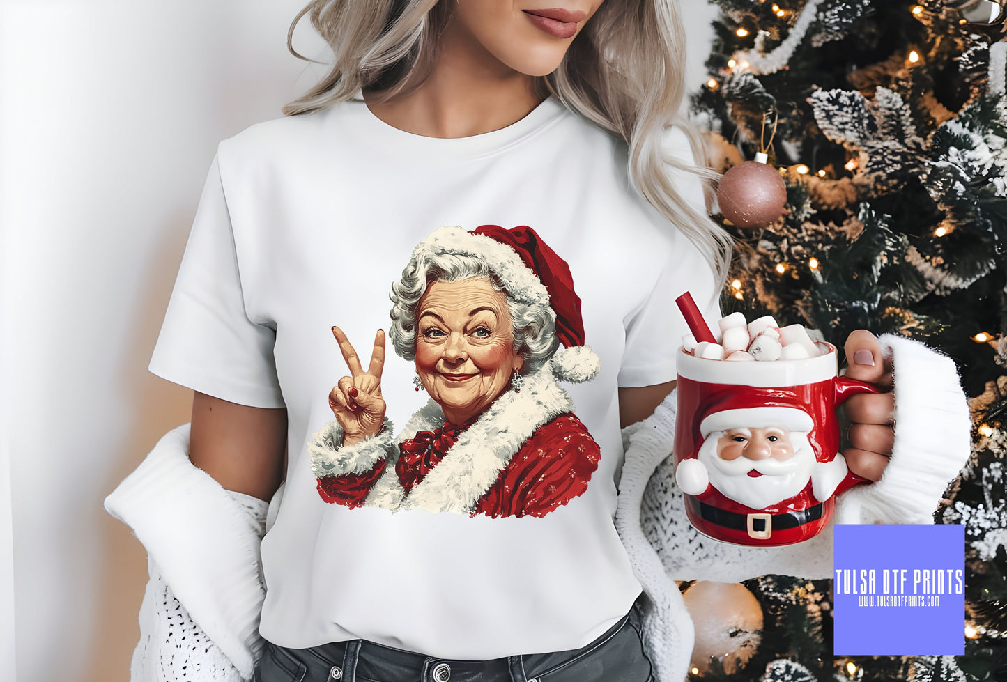 DTF VINTAGE MRS. CLAUS PEACE OUT TRANSFER