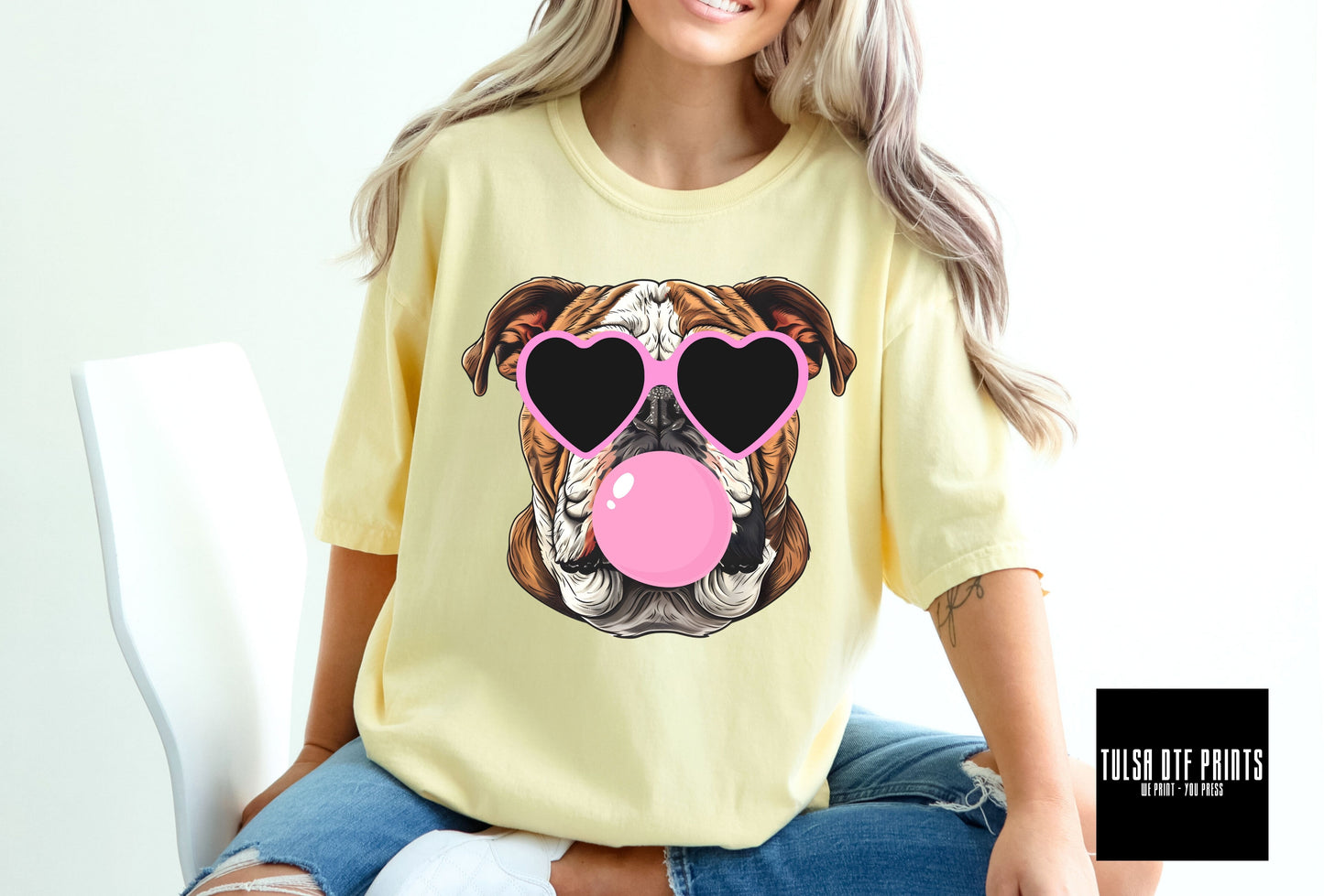 DTF PREPPY BULLDOG W/ HEART SUNGLASSES TRANSFER