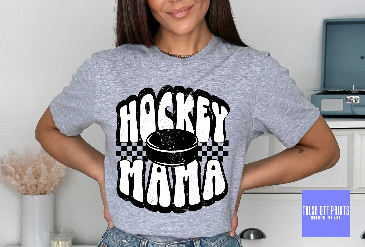 DTF HOCKEY MAMA RETRO CHECKERED TRANSFER