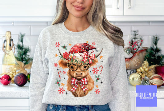 DTF FESTIVE HIGHLAND COW TRANSFER