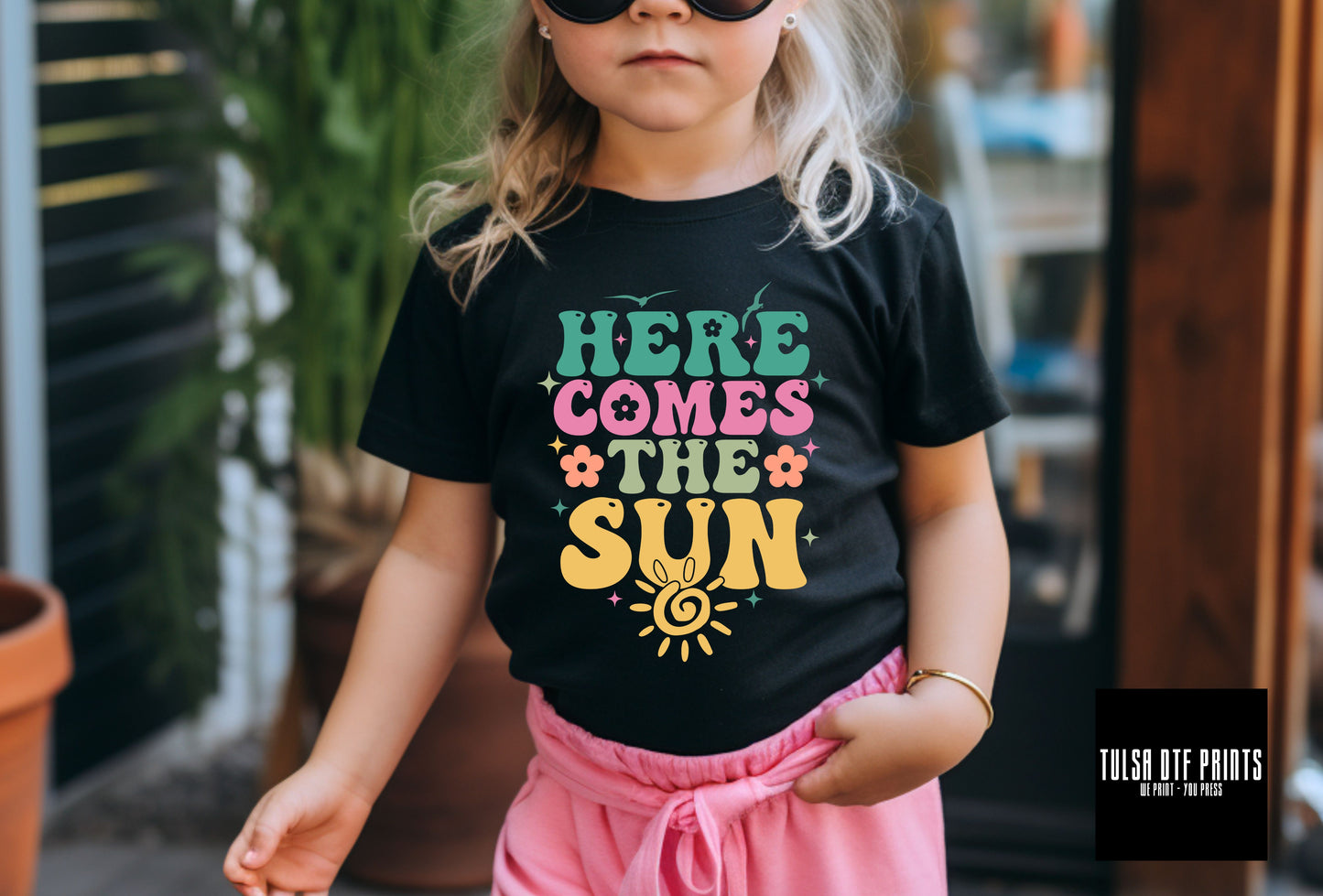 DTF HERE COMES THE SUN GROOVY TEXT TRANSFER