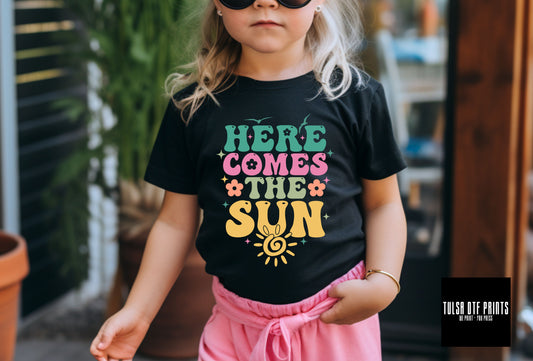 DTF HERE COMES THE SUN GROOVY TEXT TRANSFER