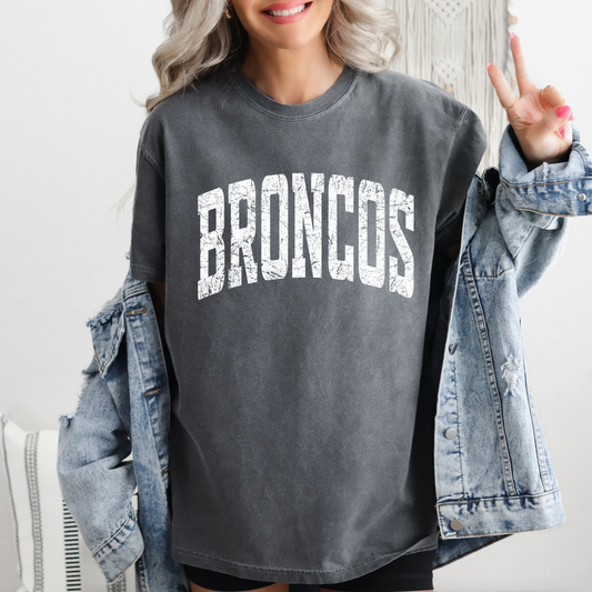 DTF CURVED DISTRESSED BRONCOS PNG
