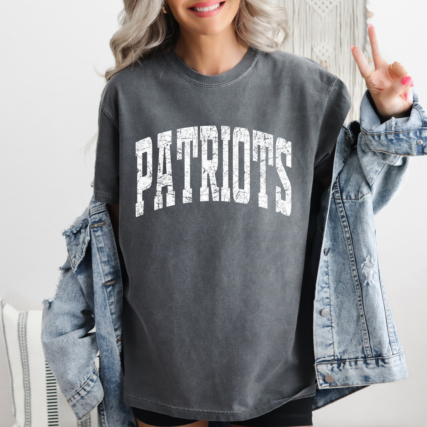 DTF CURVED DISTRESSED PATRIOTS PNG