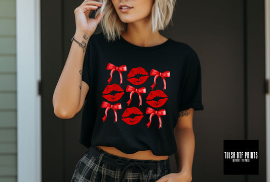 DTF RED BOWS AND KISS MARKS TRANSFER