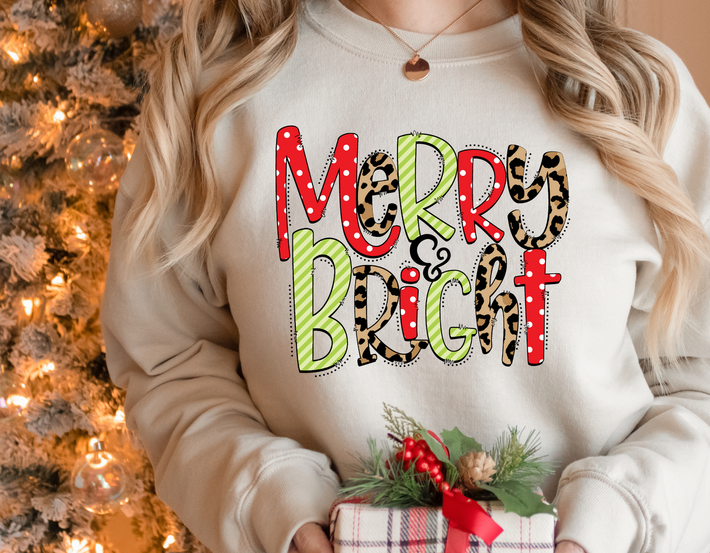 DTF MERRY & BRIGHT LEO/STRIPES TRANSFER